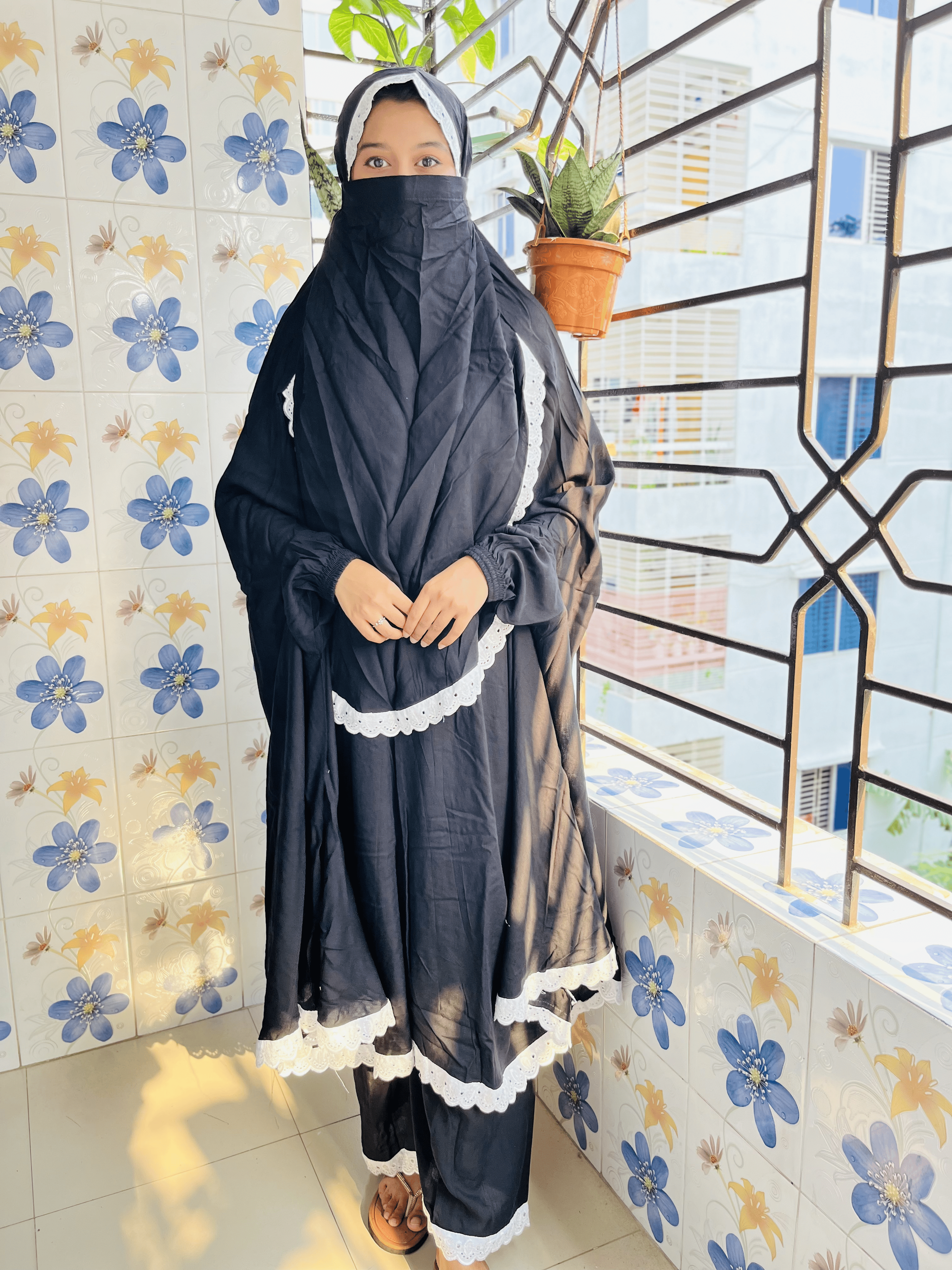 Semi Long Khimar Full Set ( Khimar & Plazo)